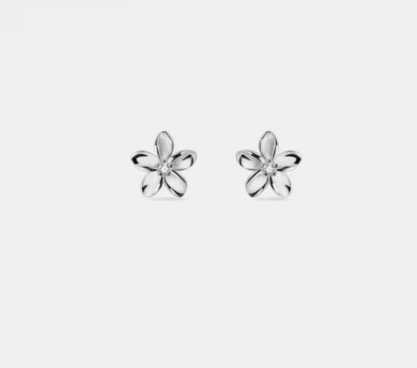 Silver Dainty Flower Stud Earrings