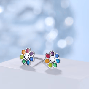 smily daisy studs earrings